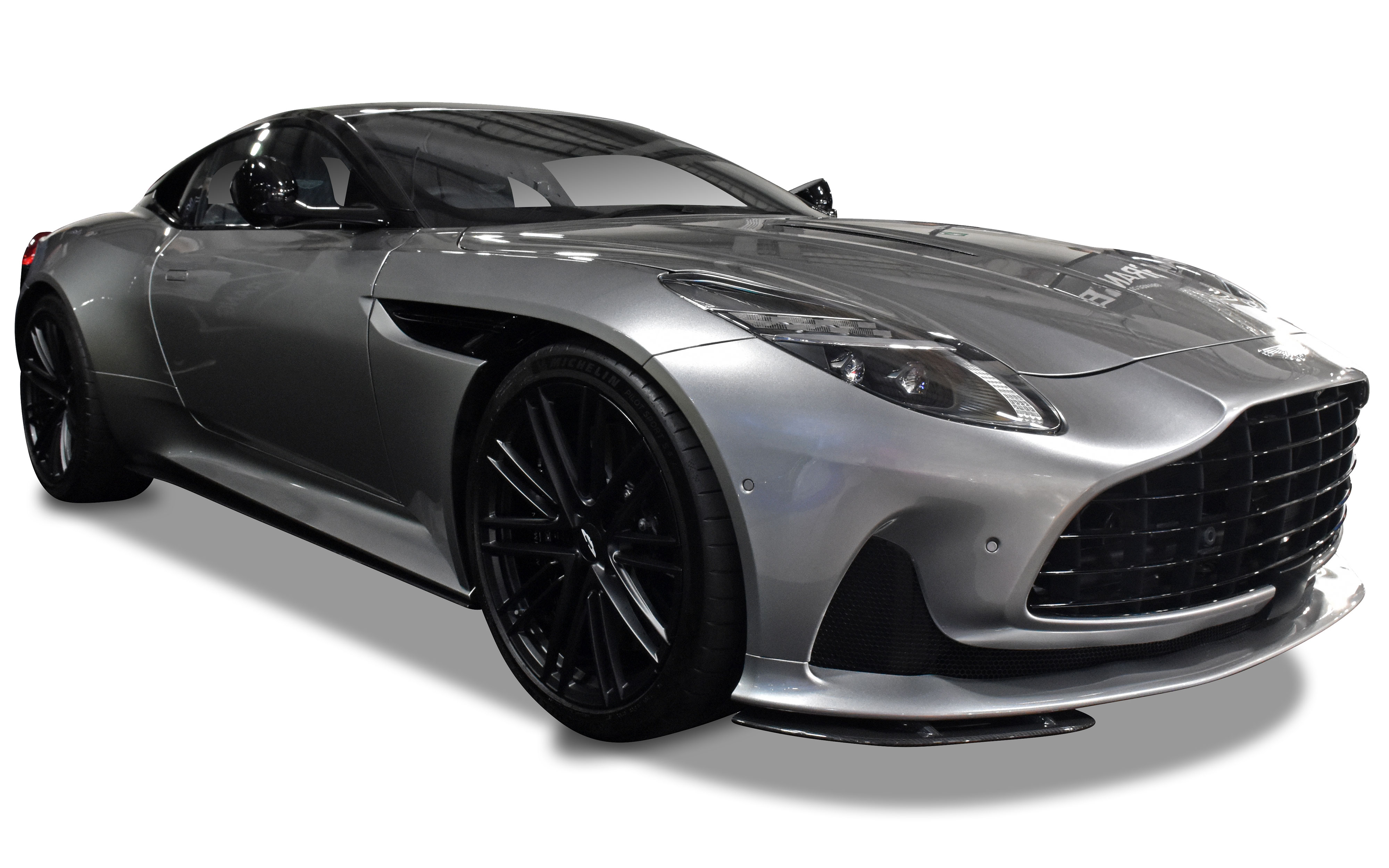 Aston Martin DB12 4.0 V8